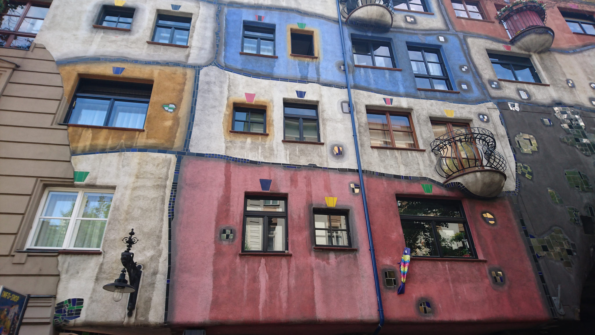Here is another of Friedensreich Hundertwasser's famous buildings. Wouldn't you love to live here? 