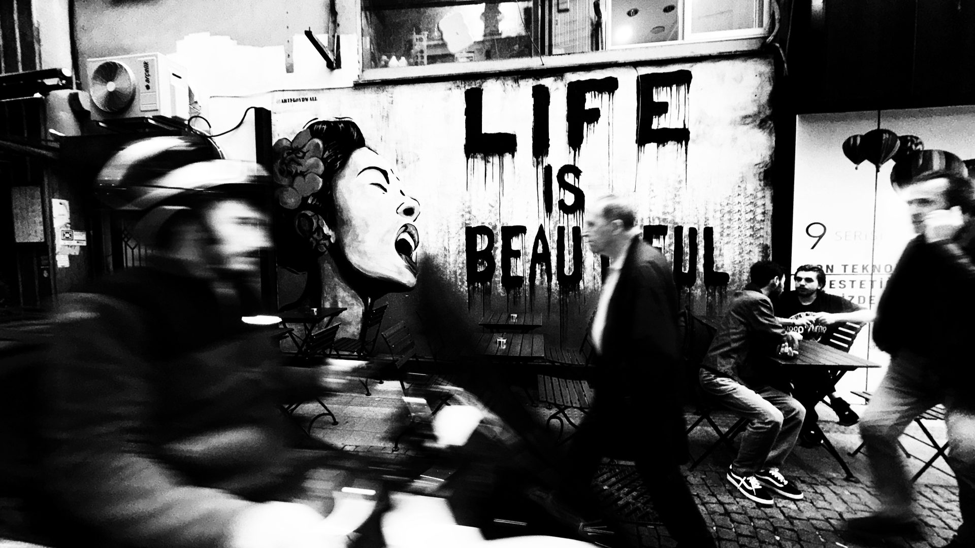 Dynamic black and white street scene from Istanbul.